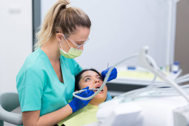 Best Dentist for Tooth Abscess  in Yellville, AR
